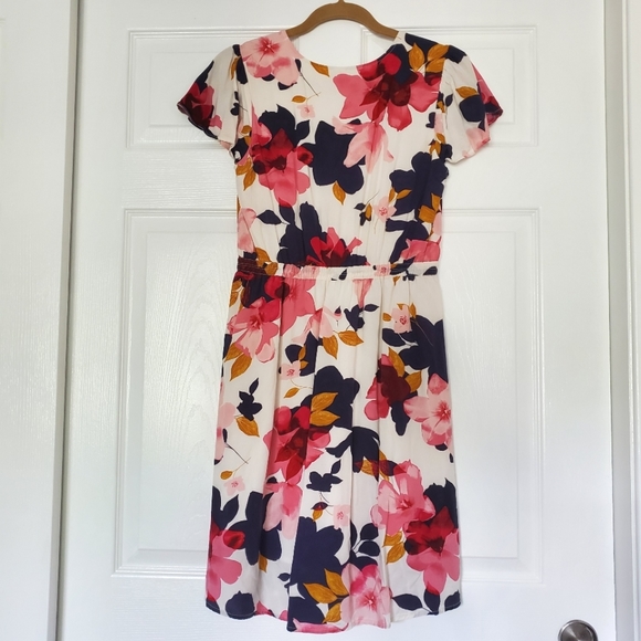 OLD NAVY Floral Dress - Picture 3 of 7